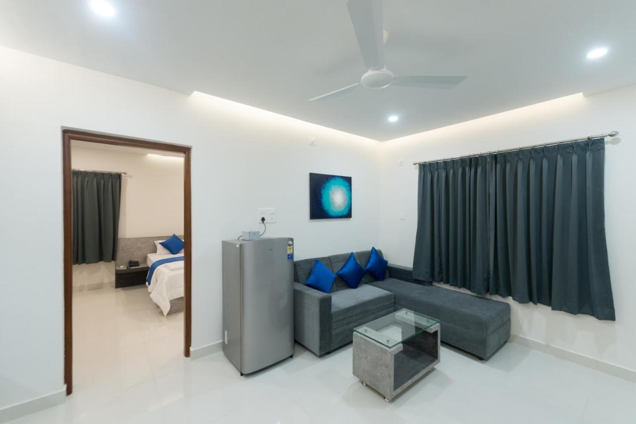 Manipal Atalia Service Apartments エクステリア 写真