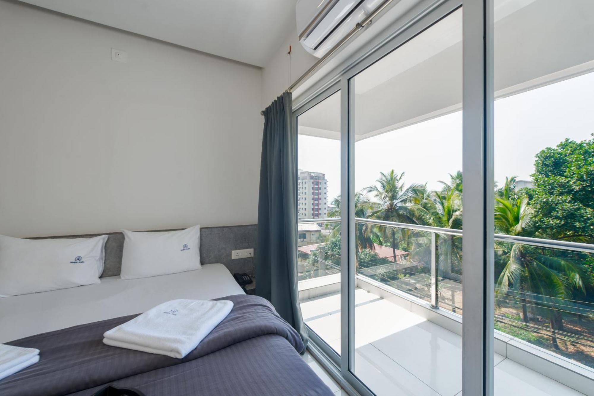 Manipal Atalia Service Apartments エクステリア 写真